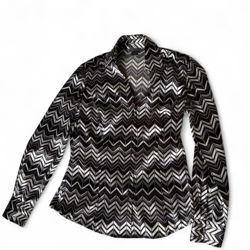 Women’s Ann Taylor Black & Gray Button Up Blouse